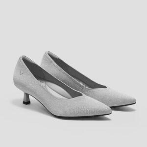 NWOT VIVAIA Scarlett Pointed-Toe Kitten Heels Silvery Grey Women's EU 41/US 9.5